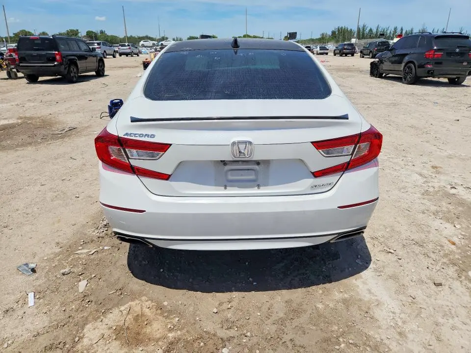 2019 HONDA ACCORD SPORT  