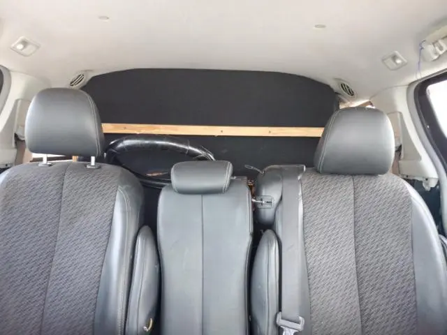 2011 TOYOTA SIENNA SPORT  