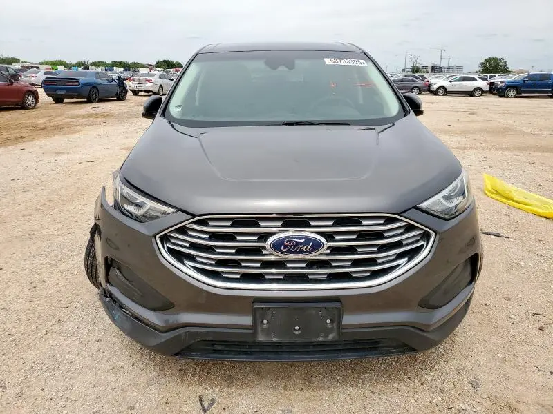 2019 FORD EDGE SE  