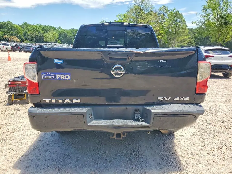 2019 NISSAN TITAN SV  