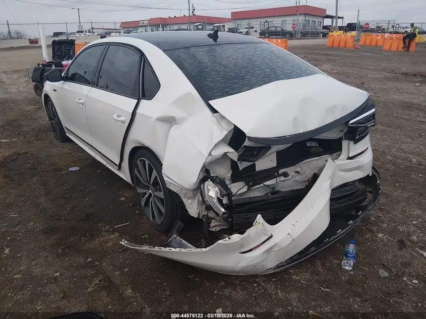 2018 VOLKSWAGEN PASSAT 3.6L V6 GT