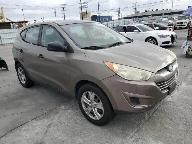 2011 HYUNDAI TUCSON GL  