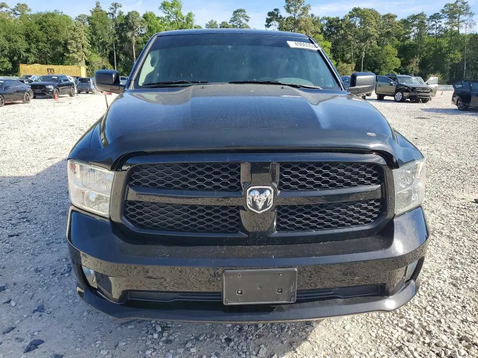 2015 RAM 1500 ST  