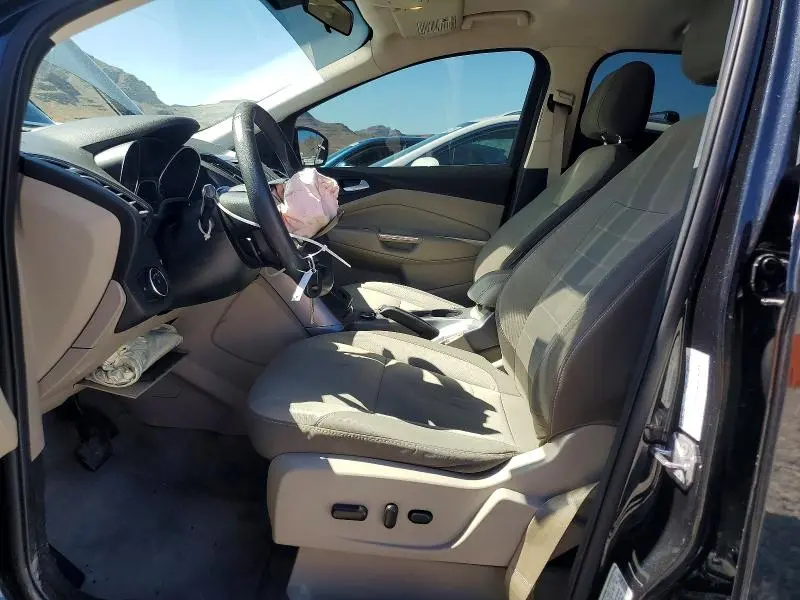 2015 FORD ESCAPE SE  