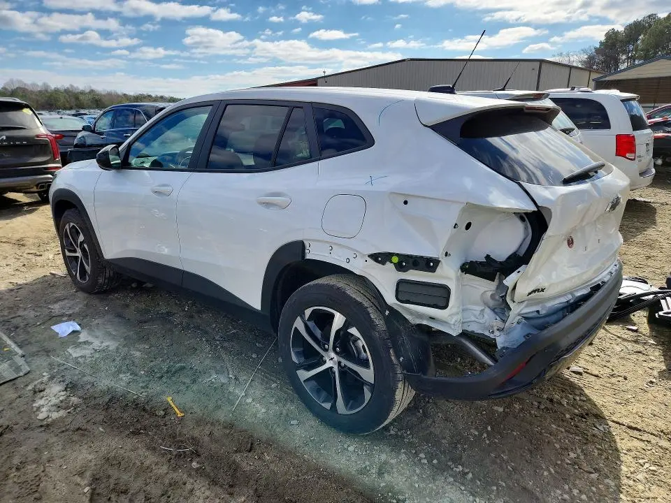 2025 CHEVROLET TRAX 1RS  