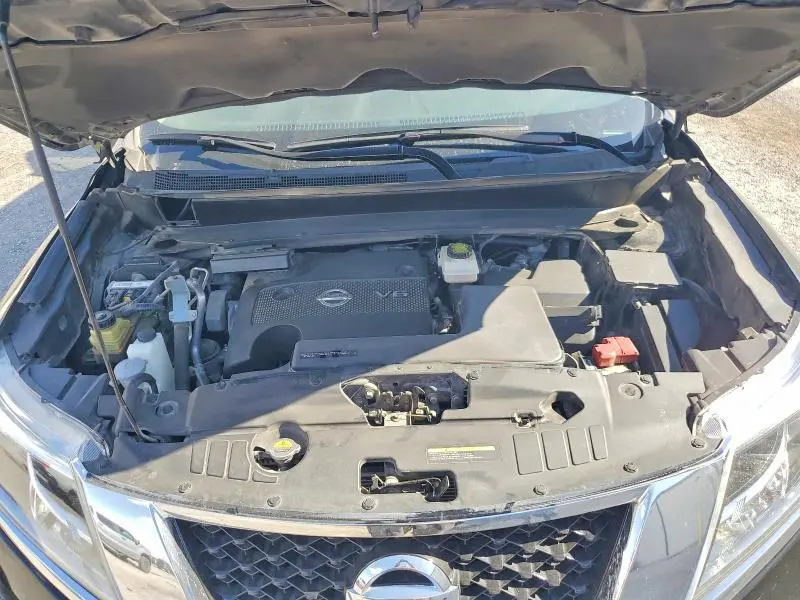 2014 NISSAN PATHFINDER S  