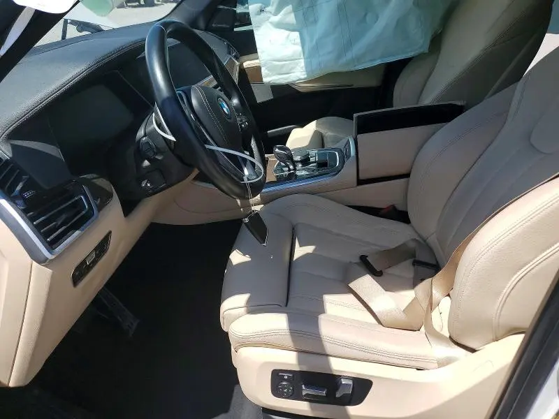 2020 BMW X5   