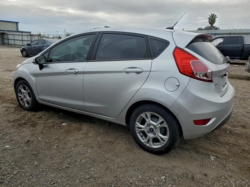 2016 FORD FIESTA SE  