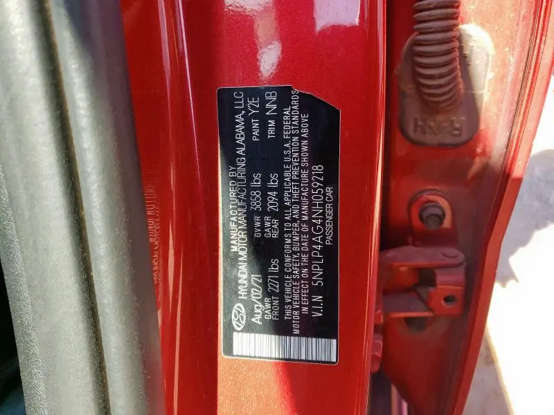 2022 HYUNDAI ELANTRA LIMITED  
