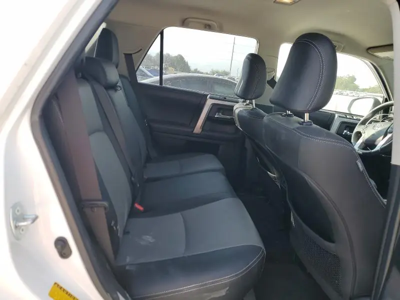 2019 TOYOTA 4RUNNER SR5/SR5 PREMIUM  