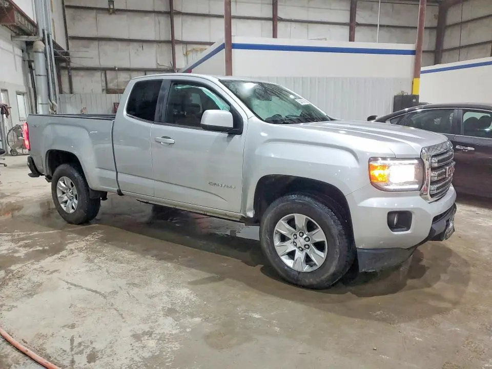 2017 GMC CANYON SLE  