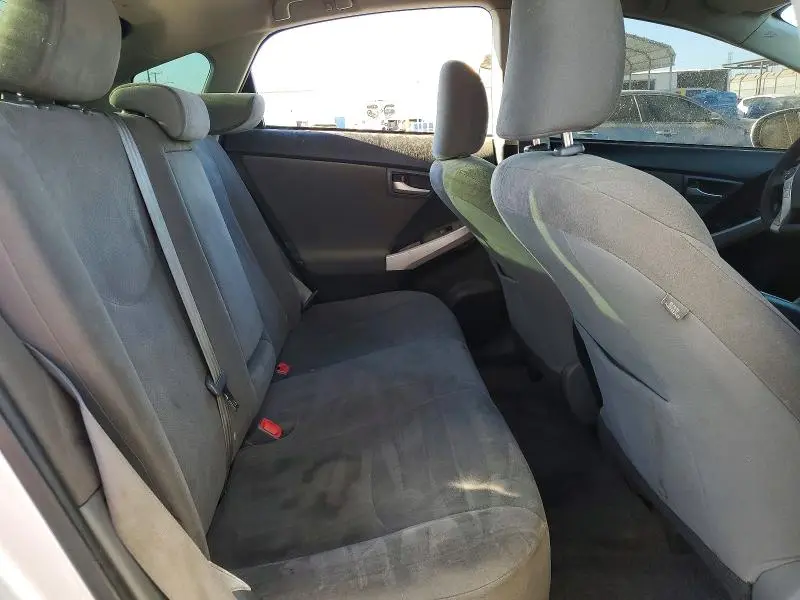 2014 TOYOTA PRIUS THREE  