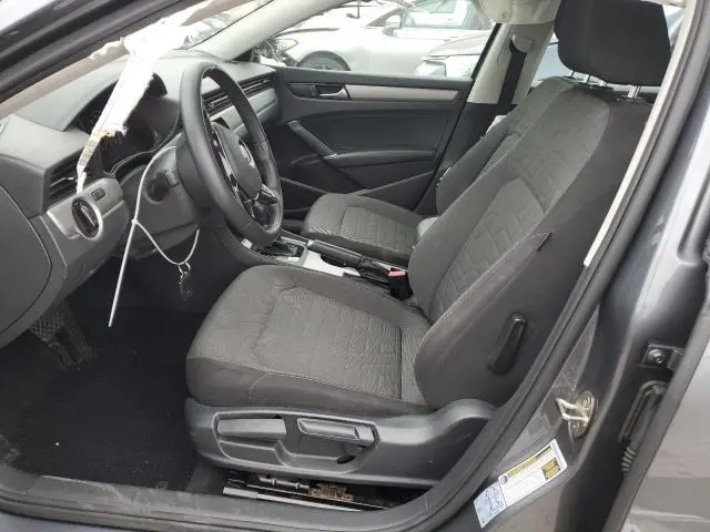 2021 VOLKSWAGEN PASSAT S  