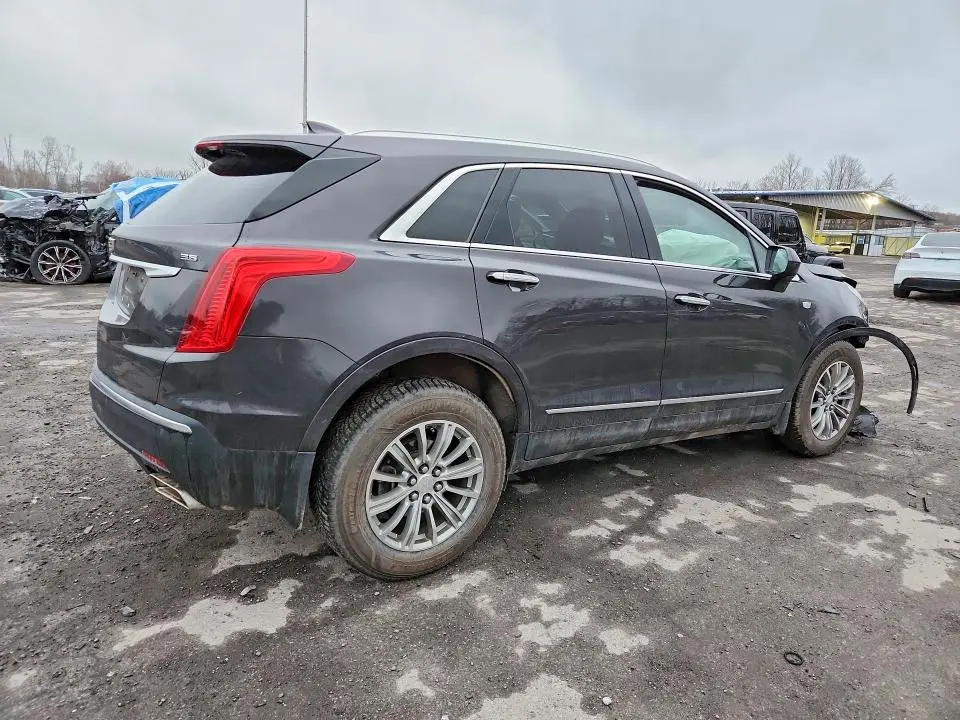 2019 CADILLAC XT5 LUXURY  