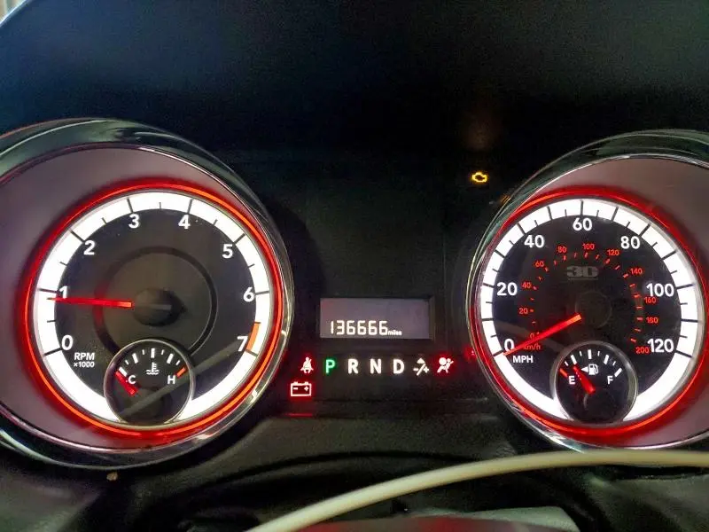 2014 DODGE GRAND CARAVAN SE  