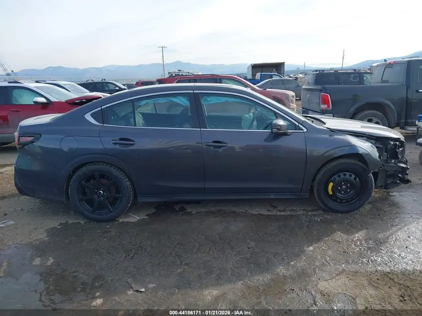 2022 SUBARU LEGACY LIMITED