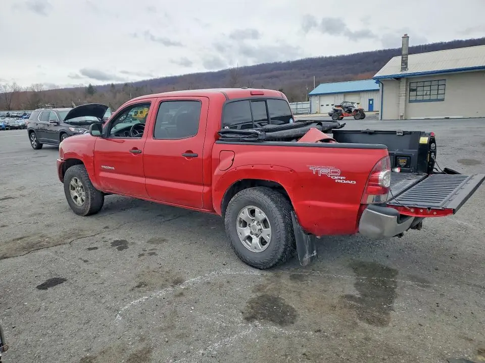 2011 TOYOTA TACOMA V6  