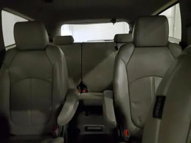 2013 CHEVROLET TRAVERSE LT  
