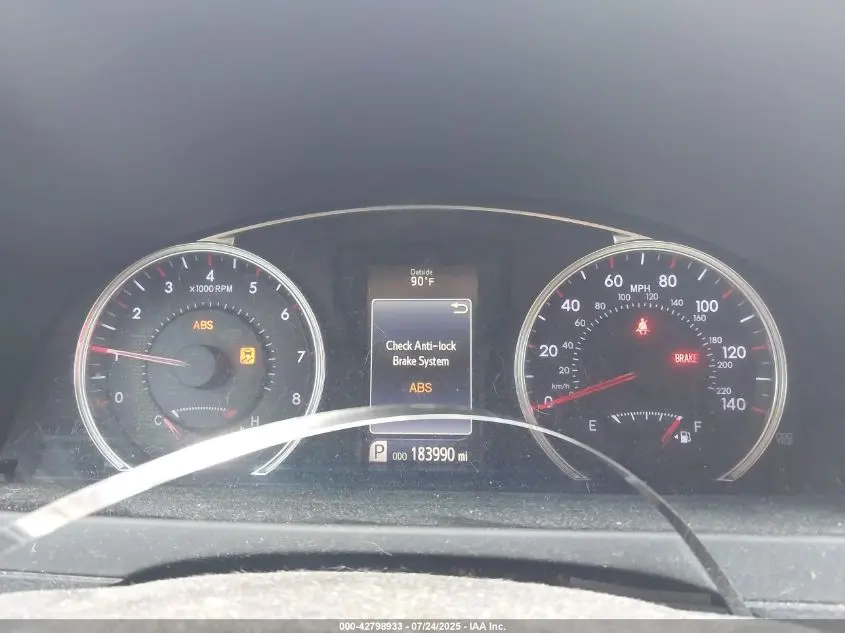 2015 TOYOTA CAMRY SE