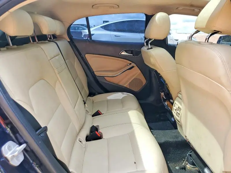 2018 MERCEDES-BENZ GLA 250  