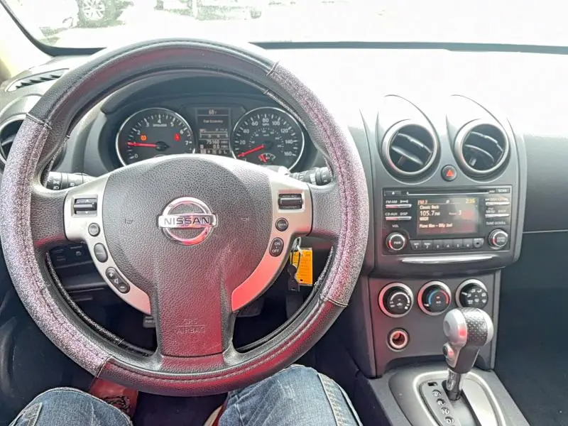 2012 NISSAN ROGUE S  