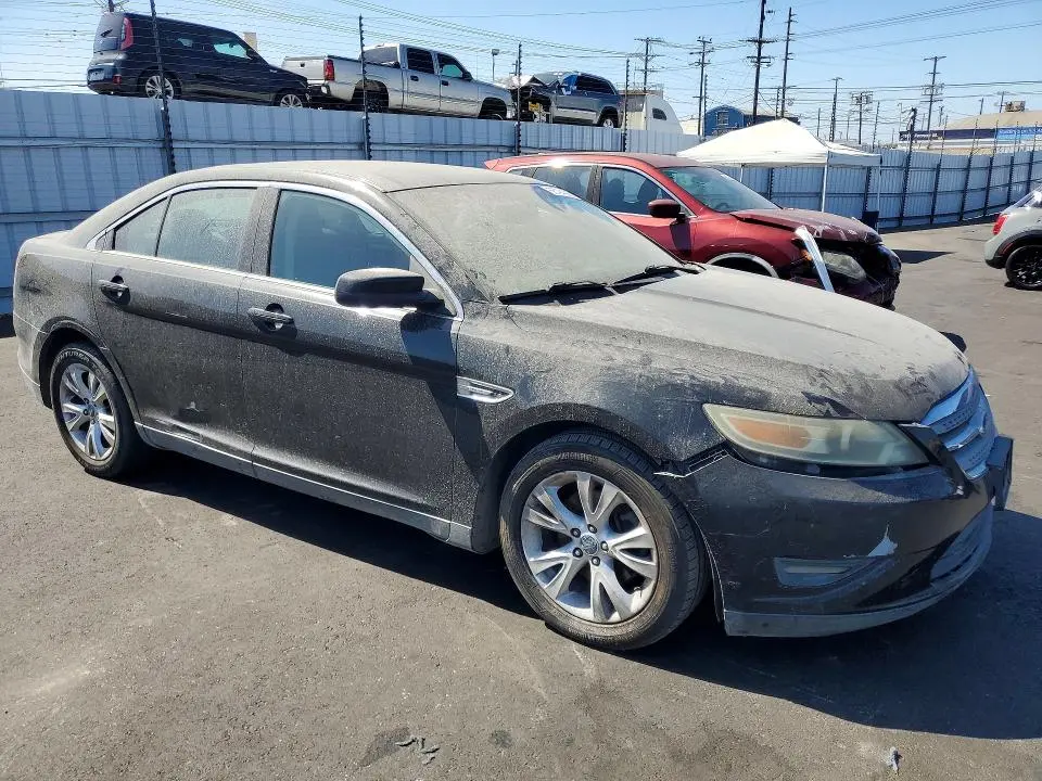 2011 FORD TAURUS SEL  