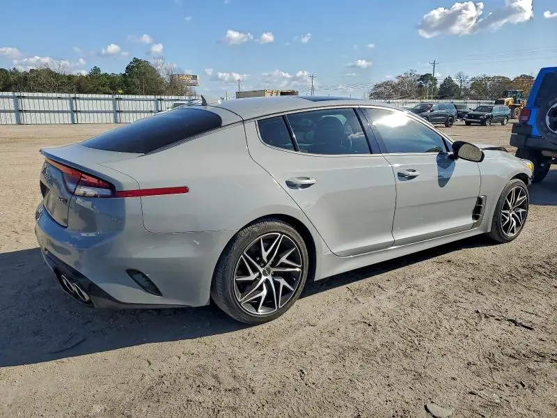 2022 KIA STINGER GT LINE  