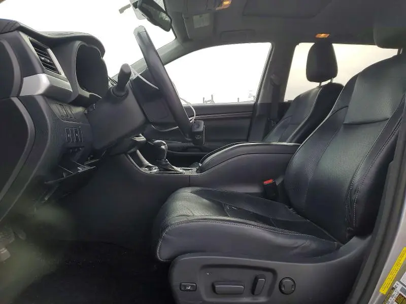 2014 TOYOTA HIGHLANDER LIMITED  