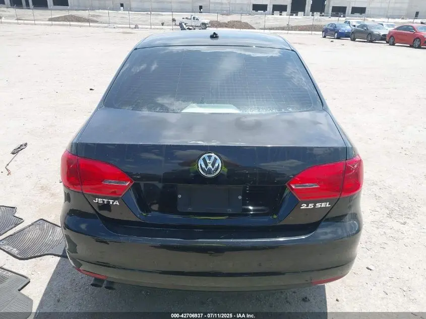 2012 VOLKSWAGEN JETTA 2.5L SEL