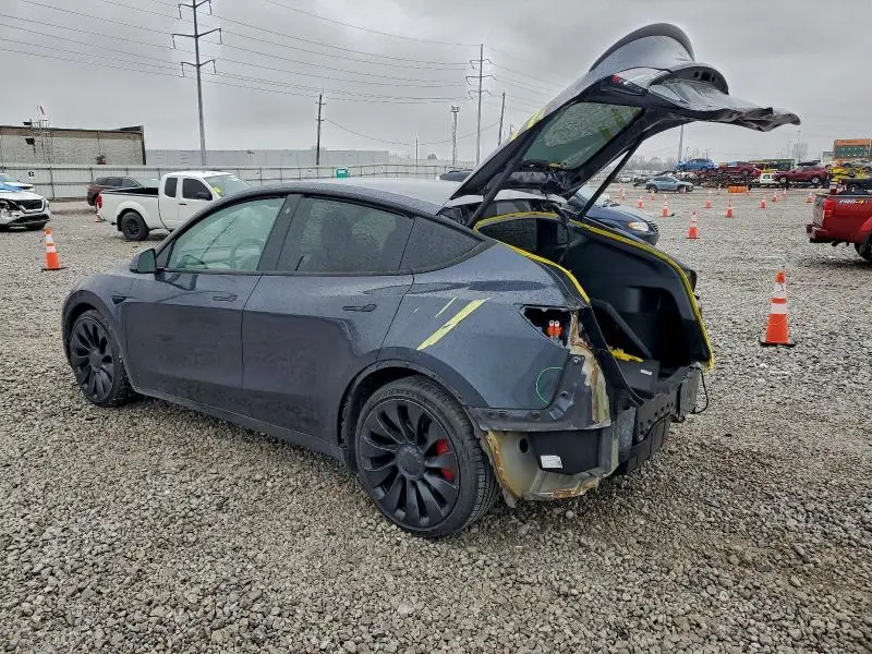 2022 TESLA MODEL Y   