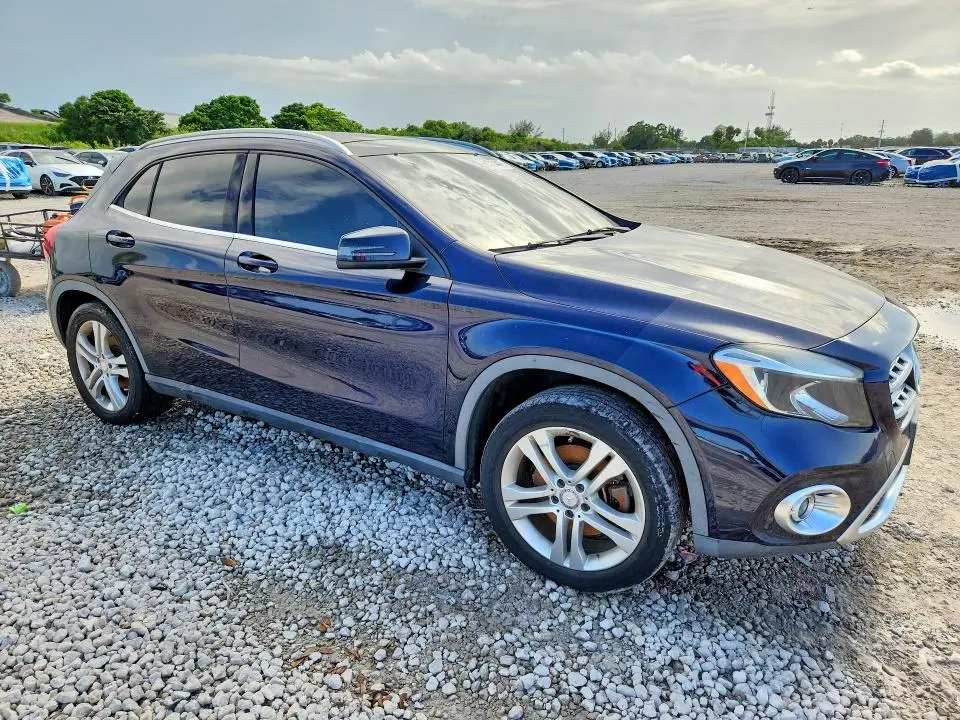 2018 MERCEDES-BENZ GLA 250 4MATIC  