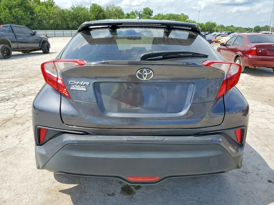 2018 TOYOTA C-HR XLE PREMIUM  