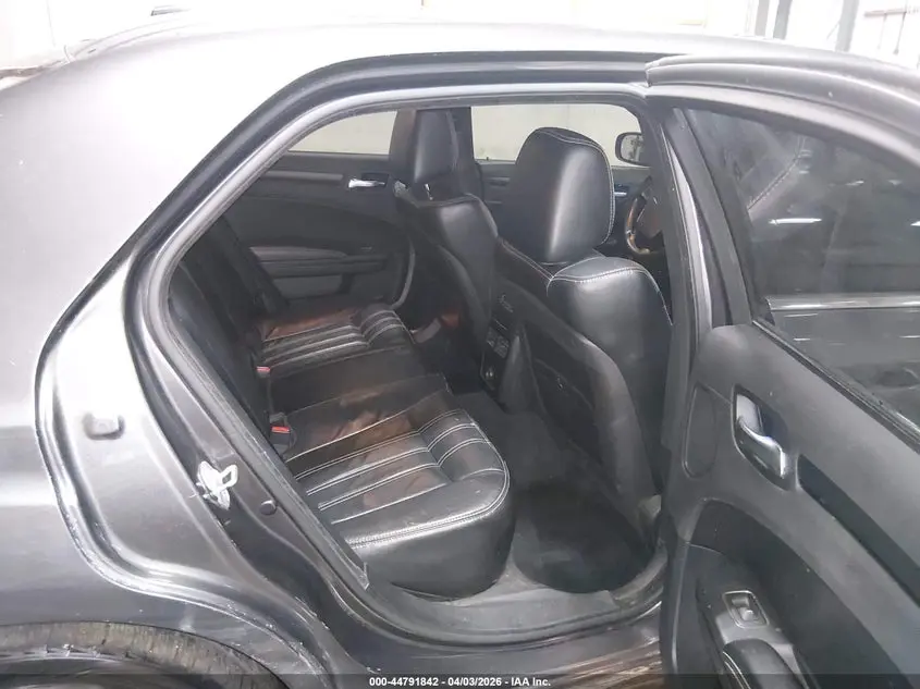 2013 CHRYSLER 300 300S