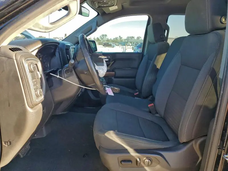 2021 CHEVROLET SILVERADO C1500 LT  