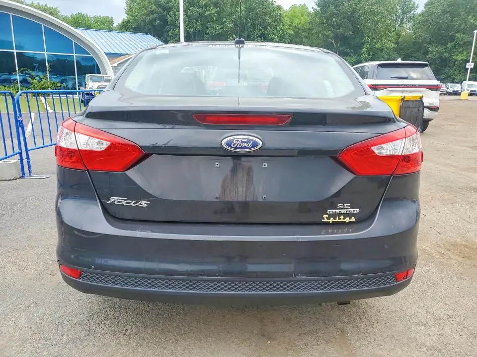 2014 FORD FOCUS SE  