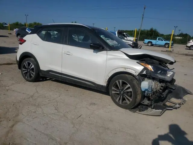 2019 NISSAN KICKS S  