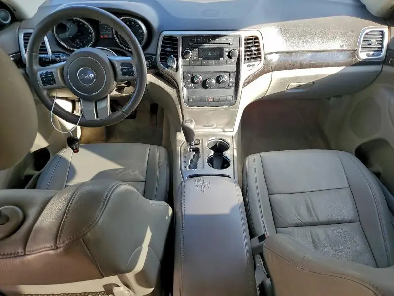 2013 JEEP GRAND CHEROKEE LAREDO  