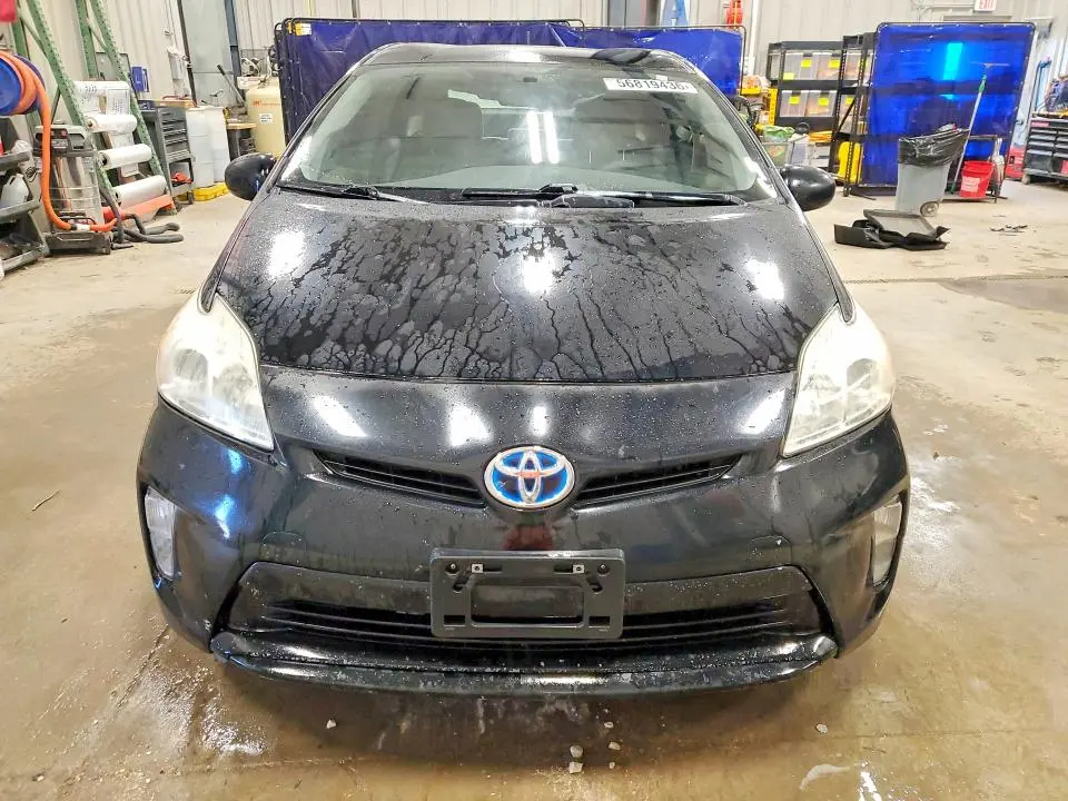 2014 TOYOTA PRIUS THREE  