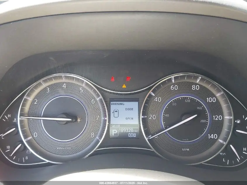 2014 INFINITI QX80  