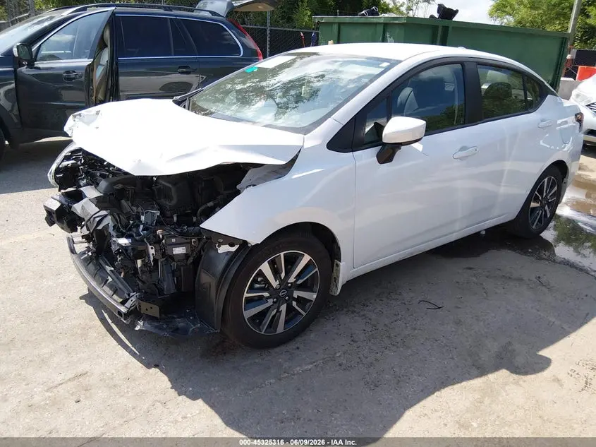 2025 NISSAN VERSA 1.6 SV
