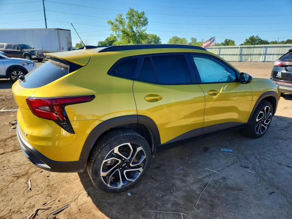 2025 CHEVROLET TRAX 2RS  