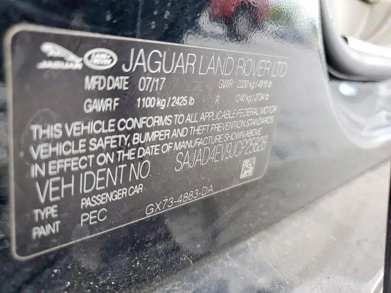 2018 JAGUAR XE PREMIUM  
