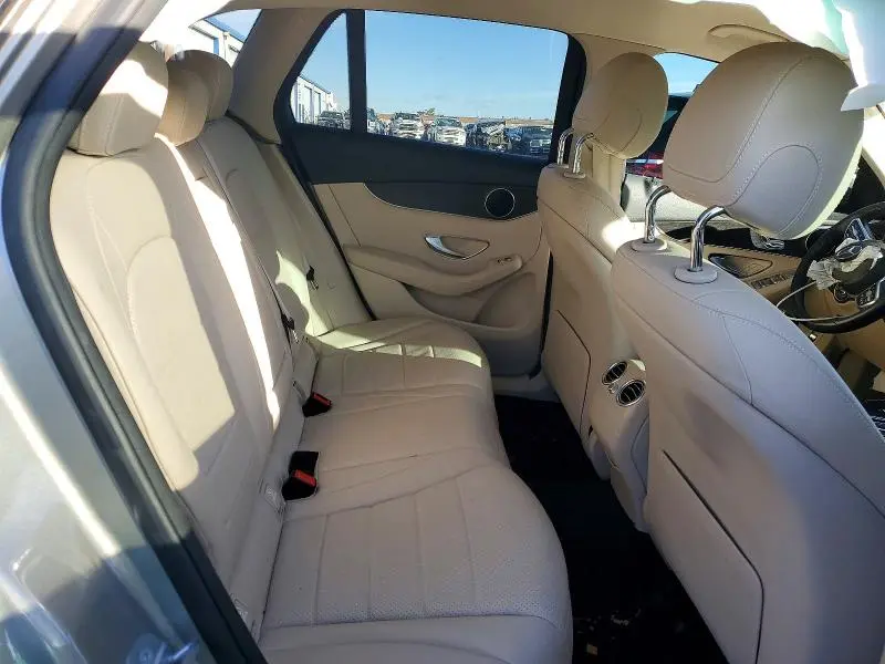 2020 MERCEDES-BENZ GLC 300 4MATIC  