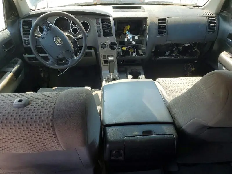 2010 TOYOTA TUNDRA   