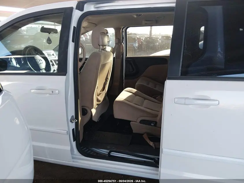 2015 DODGE GRAND CARAVAN SE