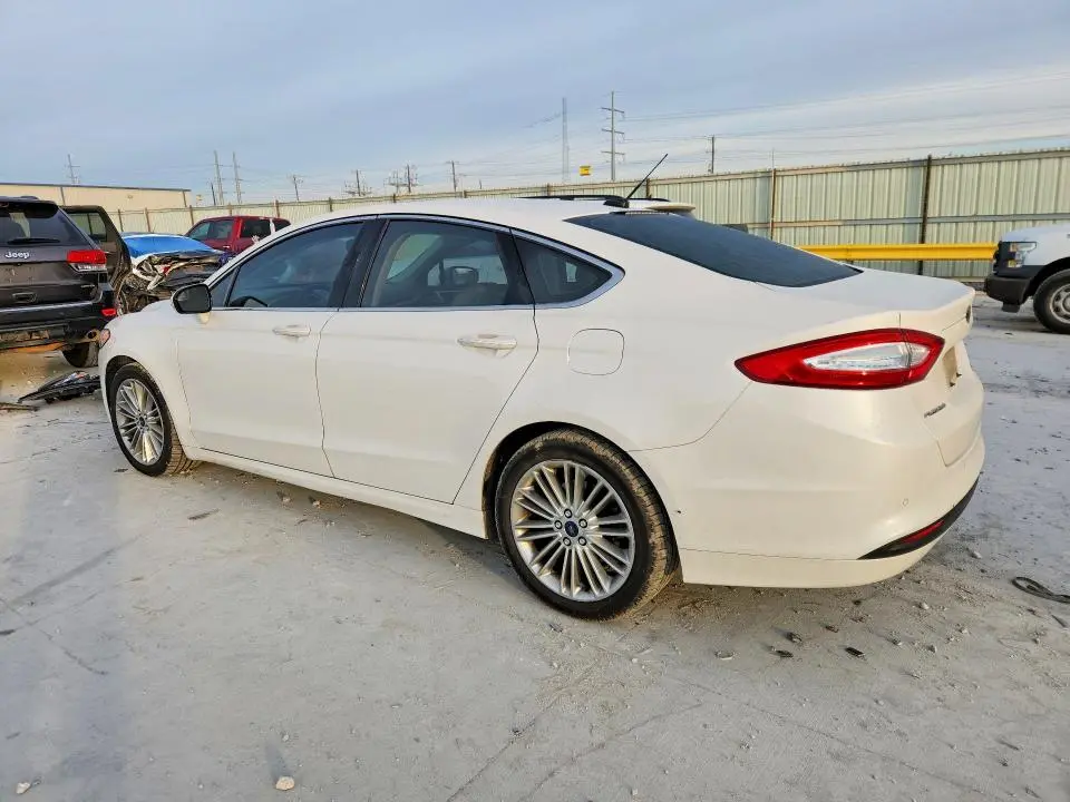 2016 FORD FUSION SE  
