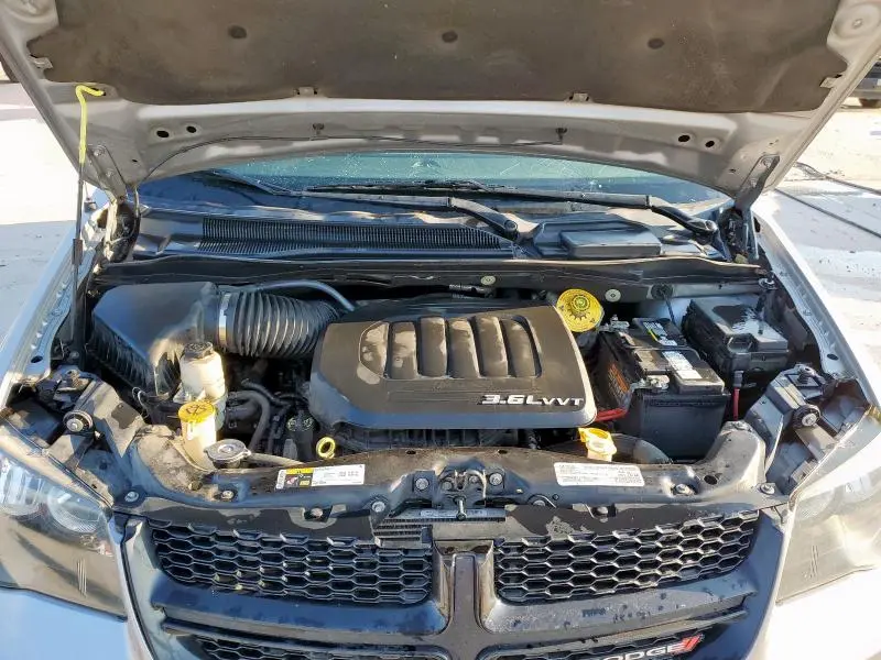 2018 DODGE GRAND CARAVAN SE  