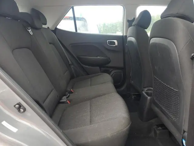 2022 HYUNDAI VENUE SE  