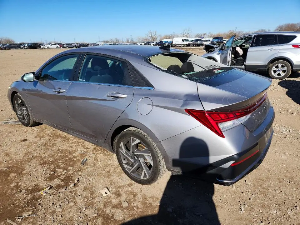 2025 HYUNDAI ELANTRA SEL CONVENIENCE  
