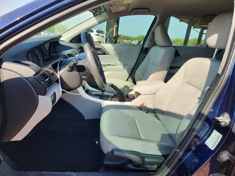 2017 HONDA ACCORD LX  